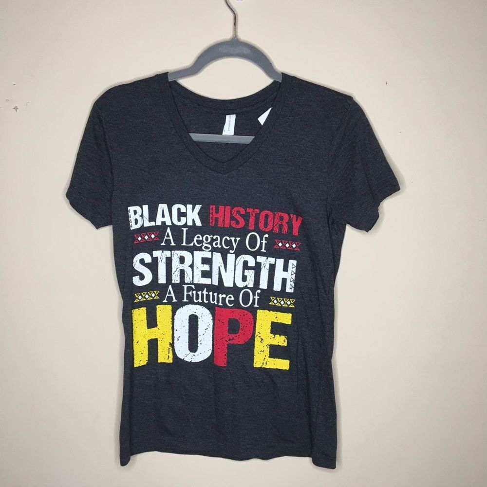 Tom Blanks Black History v neck T-shirt Sz S